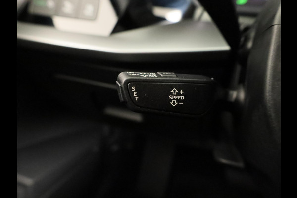 Audi A3 Sportback 40 TFSI e Business edition 204pk | Stoelverwarming | Elek. achterklep | Carplay | Sportstoelen | Audi soundsystem