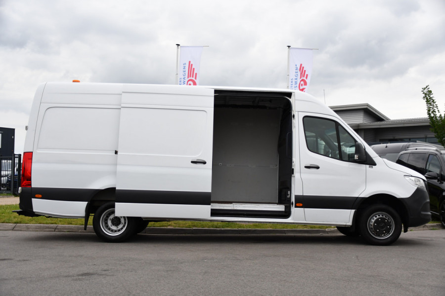 Mercedes-Benz Sprinter 519 V6 3.0 CDI L3H2 PB Edition N1, Camera, Carplay, 3500kg Trekhaak, Mbux, Automaat, Keyless, 3 Zits, Uniek!