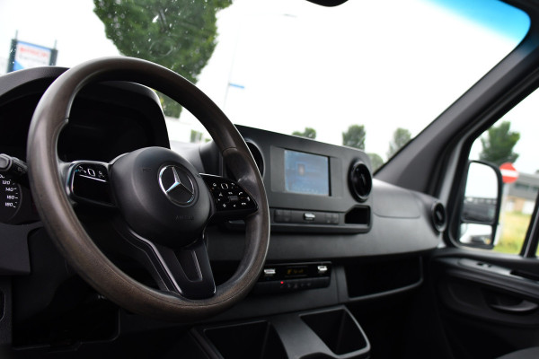 Mercedes-Benz Sprinter 519 V6 3.0 CDI L3H2 PB Edition N1, Camera, Carplay, 3500kg Trekhaak, Mbux, Automaat, Keyless, 3 Zits, Uniek!