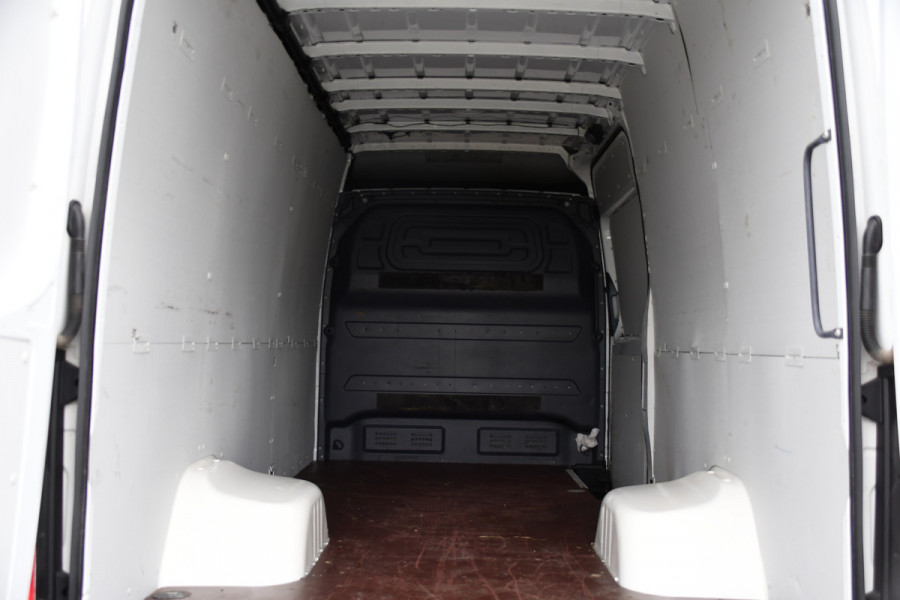 Mercedes-Benz Sprinter 519 V6 3.0 CDI L3H2 PB Edition N1, Camera, Carplay, 3500kg Trekhaak, Mbux, Automaat, Keyless, 3 Zits, Uniek!