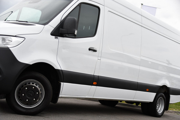 Mercedes-Benz Sprinter 519 V6 3.0 CDI L3H2 PB Edition N1, Camera, Carplay, 3500kg Trekhaak, Mbux, Automaat, Keyless, 3 Zits, Uniek!