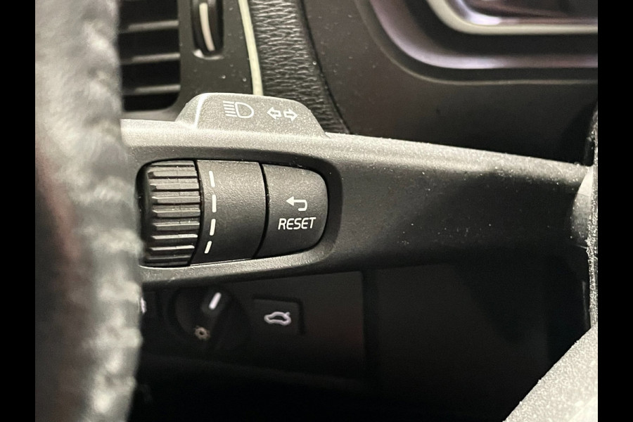 Volvo V40 1.5 T2 Polar+ AIRCO NAVI NAP BTW