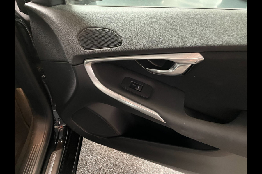 Volvo V40 1.5 T2 Polar+ AIRCO NAVI NAP BTW