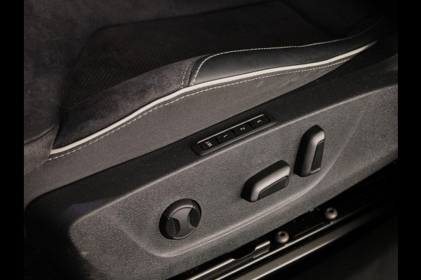 Škoda Enyaq Coupé 60 Sportline 180pk | SoH 91.47% | Panoramadak | Navigatie | Climatronic | Wegklapbae trekhaak| 20 inch Lichtmetalen velgen