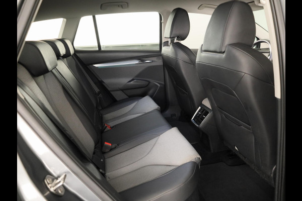 Škoda ENYAQ iV 60 180 pk | SOH 92,67% | Navigatie | Parkeersensoren (Park assist) | LED koplampen | Apple Carplay/Android Auto |
