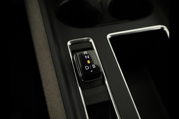 Škoda ENYAQ iV 60 180 pk | SOH 92,67% | Navigatie | Parkeersensoren (Park assist) | LED koplampen | Apple Carplay/Android Auto |