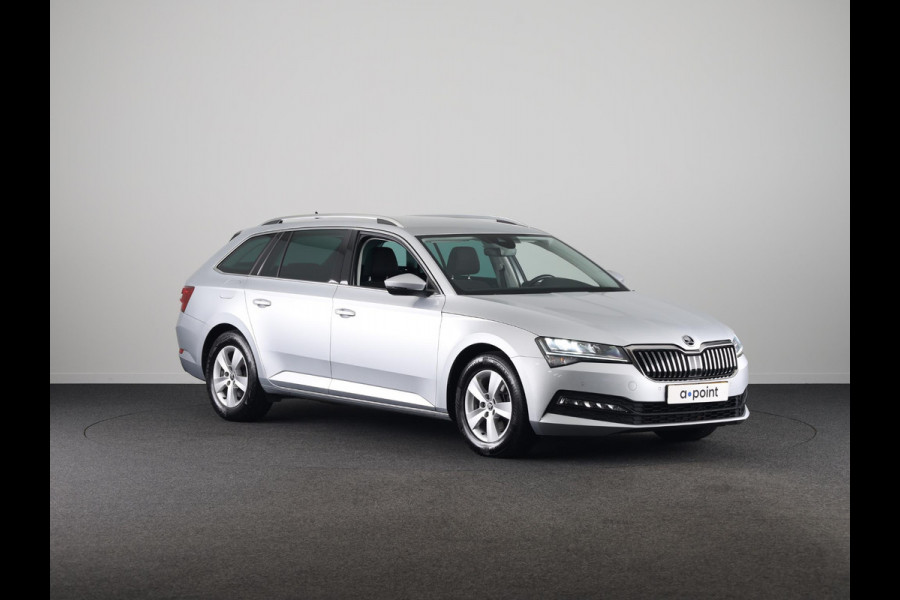 Škoda Superb Combi 1.5 TSI ACT Business Edition 150 pk Automaat (DSG) | Verlengde garantie | Navigatie | Trekhaak (wegklapbaar) | Parkeersensoren | Keyless |