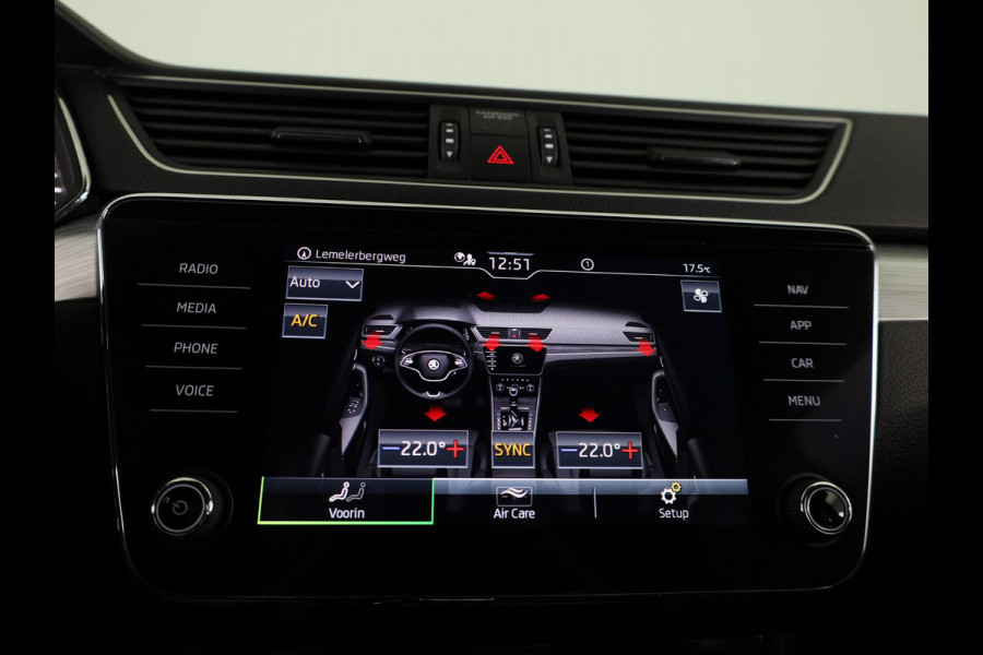 Škoda Superb Combi 1.5 TSI ACT Business Edition 150 pk Automaat (DSG) | Verlengde garantie | Navigatie | Trekhaak (wegklapbaar) | Parkeersensoren | Keyless |