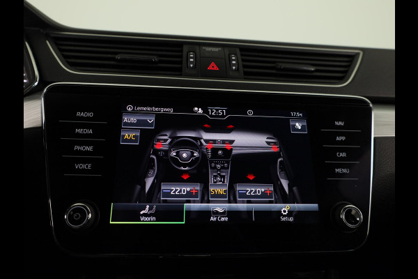 Škoda Superb Combi 1.5 TSI ACT Business Edition 150 pk Automaat (DSG) | Verlengde garantie | Navigatie | Trekhaak (wegklapbaar) | Parkeersensoren | Keyless |