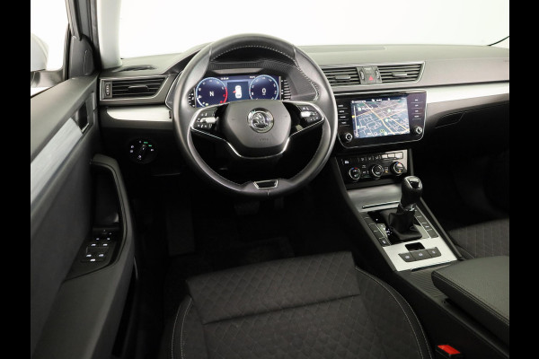 Škoda Superb Combi 1.5 TSI ACT Business Edition 150 pk Automaat (DSG) | Verlengde garantie | Navigatie | Trekhaak (wegklapbaar) | Parkeersensoren | Keyless |