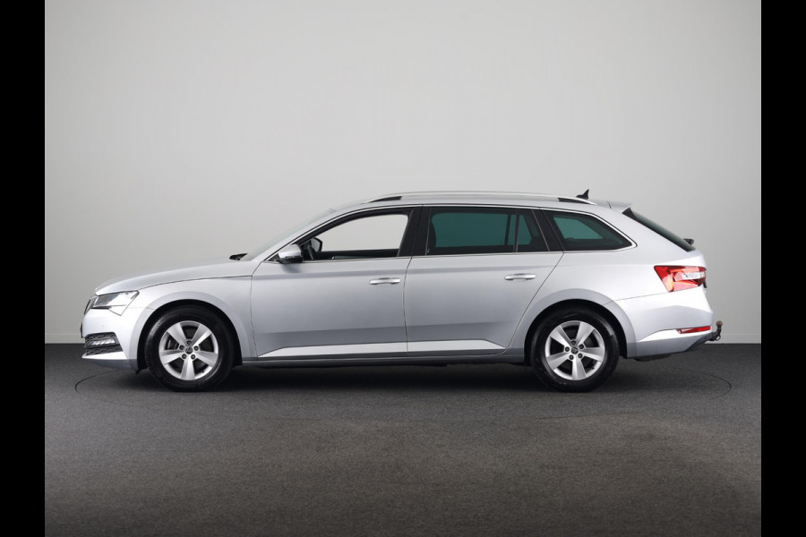 Škoda Superb Combi 1.5 TSI ACT Business Edition 150 pk Automaat (DSG) | Verlengde garantie | Navigatie | Trekhaak (wegklapbaar) | Parkeersensoren | Keyless |
