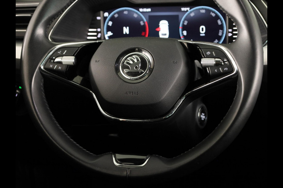 Škoda Superb Combi 1.5 TSI ACT Business Edition 150 pk Automaat (DSG) | Verlengde garantie | Navigatie | Trekhaak (wegklapbaar) | Parkeersensoren | Keyless |