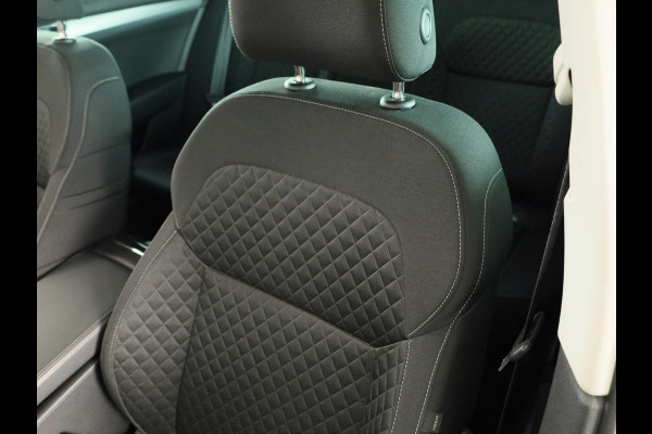 Škoda Superb Combi 1.5 TSI ACT Business Edition 150 pk Automaat (DSG) | Verlengde garantie | Navigatie | Trekhaak (wegklapbaar) | Parkeersensoren | Keyless |