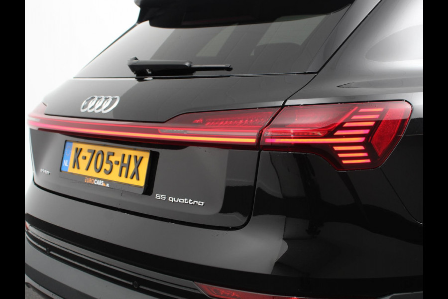 Audi e-tron e-tron 55 quattro Leder Navigatie Trekhaak Led koplampen Tour pakket Virtual cockpit Cruise control adaptief Climate control Lichtmetalen velgen