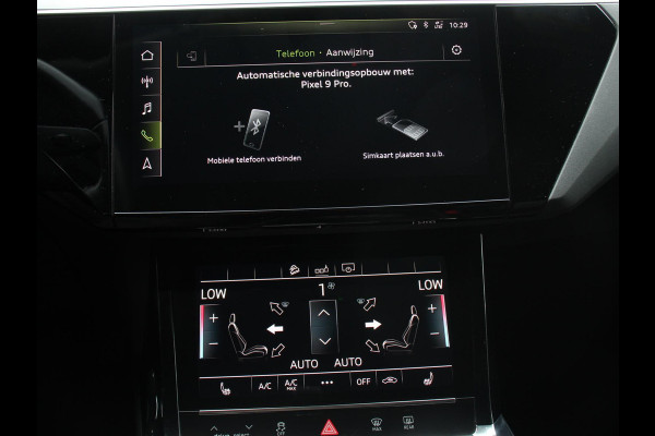 Audi e-tron e-tron 55 quattro Leder Navigatie Trekhaak Led koplampen Tour pakket Virtual cockpit Cruise control adaptief Climate control Lichtmetalen velgen
