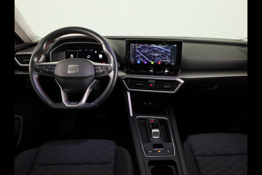 Seat Leon 1.4 TSI eHybrid PHEV FR Business Intense 204 pk Automaat | Navigatie | Panoramadak | Trekhaak (wegklapbaar) | Parkeersensoren achter | Stoelverwarming |