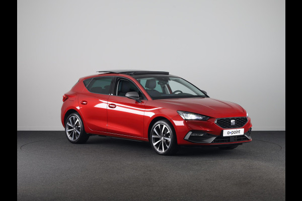Seat Leon 1.4 TSI eHybrid PHEV FR Business Intense 204 pk Automaat | Navigatie | Panoramadak | Trekhaak (wegklapbaar) | Parkeersensoren achter | Stoelverwarming |