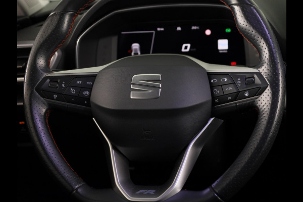 Seat Leon 1.4 TSI eHybrid PHEV FR Business Intense 204 pk Automaat | Navigatie | Panoramadak | Trekhaak (wegklapbaar) | Parkeersensoren achter | Stoelverwarming |