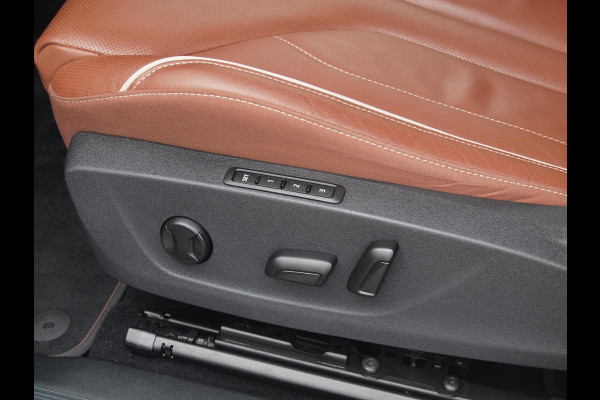 Škoda ENYAQ iV 80 | Camera | Trekhaak | ACC | Sfeerverlichting | Matrix-LED Leer |