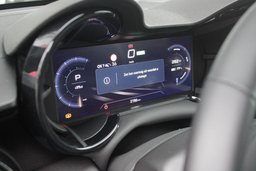 Alfa Romeo junior ELETTRICA SPECIALE 156PK 54 kWh | WARMTEPOMP | TECHNOLOGIE PAKKET (O.A. FULL LED ADAPTIVE MATRIX KOPLAMPEN/DODEHOEK DETECTIE/DRAADLOZE TELEFOONLADER/ACHTERUITRIJ CAMERA/PARKEERSENSOREN VOOR, ACHTER,ZIJKANT) | DRAADLOZE APPLE CARPLAY/ANDROID AUTO | CLIMATE CONTROL | ELEKTRISCH BEDIENBARE ACHTERKLEP | STOEL VERWARMING | ELEKTRISCH BEDIENBARE VOORSTOEL MET MASSAGE FUNCTIE | VERKEERSBORDEN HERKENNING | ADAPTIVE CRUISE CONTROL | KEYLESS ENTRY/START | ALL SEASON BANDEN | LICHTMETALEN VELGEN 18" | NAVIGATIE | DAB+ RADIO |