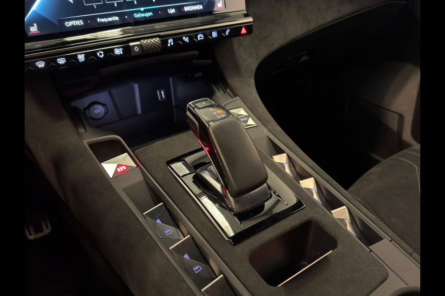 DS 7 Crossback E-Tense Performance Line+ / Keyless / ACC / Carplay
