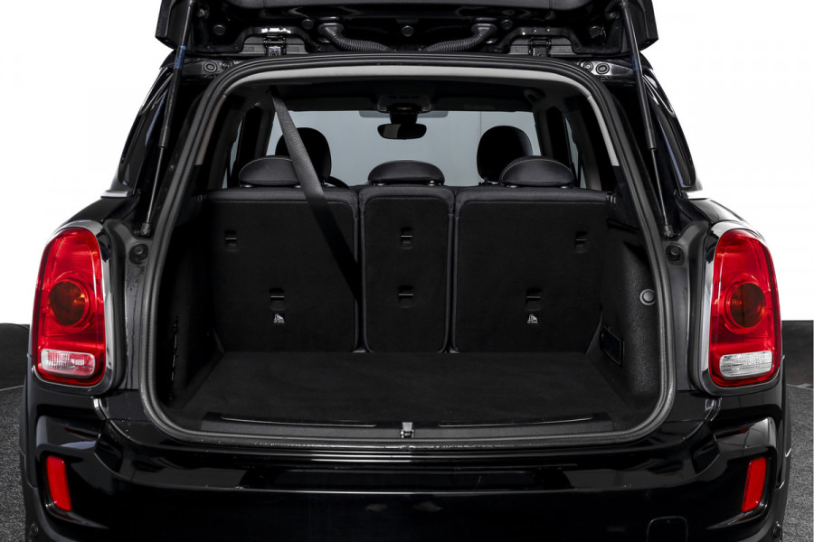 MINI Countryman 1.5 100 PK One Pepper | Cruise | Stoelverw. | PDC | NAV + Apple Carplay | ECC | LM 19" |