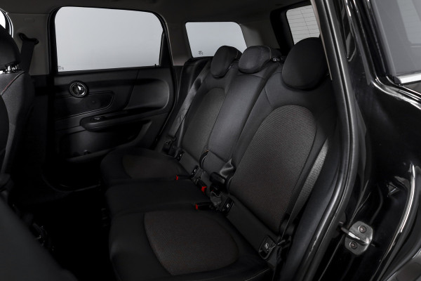 MINI Countryman 1.5 100 PK One Pepper | Cruise | Stoelverw. | PDC | NAV + Apple Carplay | ECC | LM 19" |