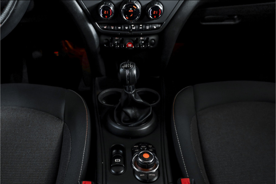 MINI Countryman 1.5 100 PK One Pepper | Cruise | Stoelverw. | PDC | NAV + Apple Carplay | ECC | LM 19" |