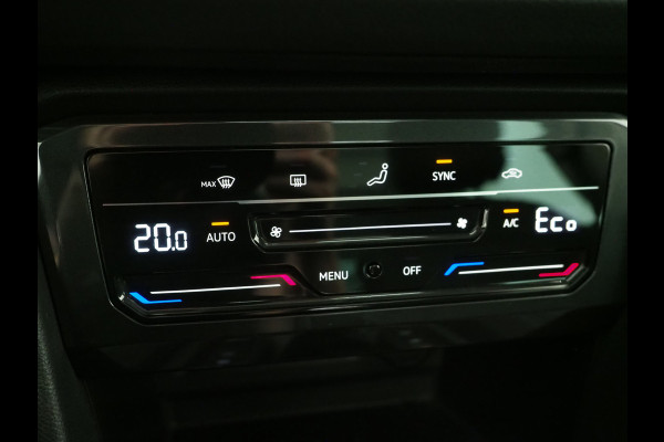 Volkswagen Tiguan 1.4 TSI eHybrid Elegance | Panoramadak | Trekhaak | Camera | Keyless | Adaptive Cruise | Virtual | Carplay