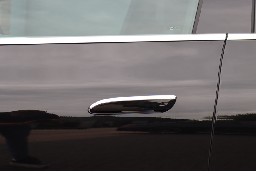 Mercedes-Benz EQE 300 Business Solution 90 kWh | Panoramadak | Distronic | Memory | Camera | Warmtepomp | Keyless Go | Stoelverwarming | 22kW | Leder |