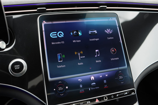 Mercedes-Benz EQE 300 Business Solution 90 kWh | Panoramadak | Distronic | Memory | Camera | Warmtepomp | Keyless Go | Stoelverwarming | 22kW | Leder |