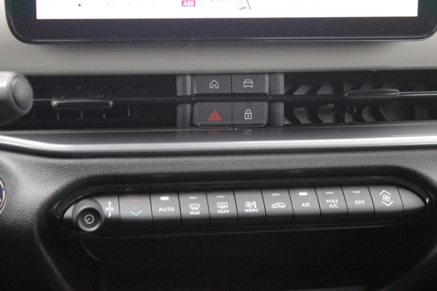 Fiat 600 1.2 Hybrid 110PK AUTOMAAT URBAN | STOEL/VOORRUIT VERWARMING | KEYLESS ENTRY/START | 17" LICHTEMATELN VELGEN | DRAADLOZE TELEFOONLADER | DRAADLOZE APPLE CARPLAY/ANDROID AUTO | NAVIGATIE | DAB+ RADIO | PARKEERSENSOREN VOOR + ACHTER | ACHTERUITRIJ CAMERA | CRUISE CONTROL | LED KOPLAMPEN |