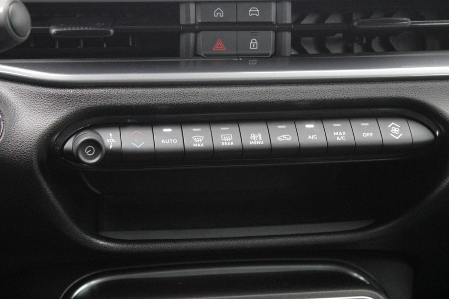 Fiat 600 1.2 Hybrid 110PK AUTOMAAT URBAN | STOEL/VOORRUIT VERWARMING | KEYLESS ENTRY/START | 17" LICHTEMATELN VELGEN | DRAADLOZE TELEFOONLADER | DRAADLOZE APPLE CARPLAY/ANDROID AUTO | NAVIGATIE | DAB+ RADIO | PARKEERSENSOREN VOOR + ACHTER | ACHTERUITRIJ CAMERA | CRUISE CONTROL | LED KOPLAMPEN |