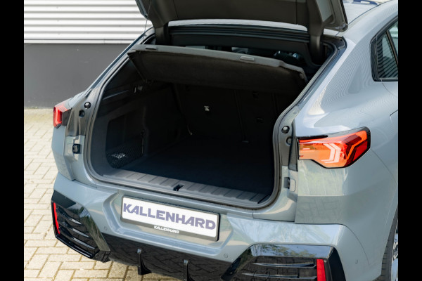 BMW iX2 eDrive20 M-Sport - Pano - Trekhaak - Memoryzetel - Stuurwiel Verwarmd