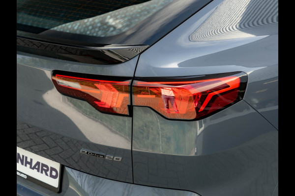 BMW iX2 eDrive20 M-Sport - Pano - Trekhaak - Memoryzetel - Stuurwiel Verwarmd