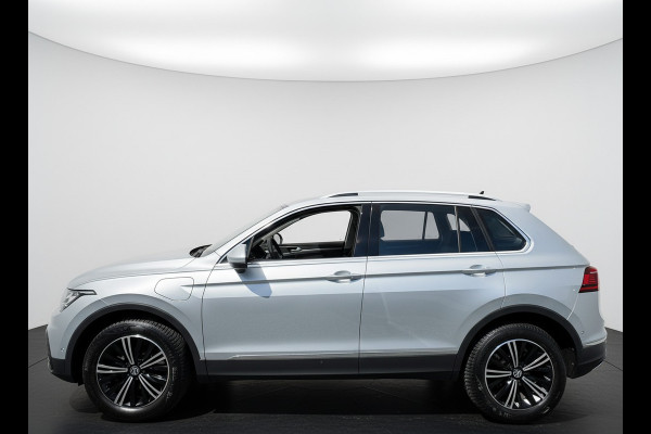 Volkswagen Tiguan TSI 245PK HYBRIDE DSG ELEGANCE VIRTUAL/NAVI/IQ.LIGHT/ELEKTR. KLEP