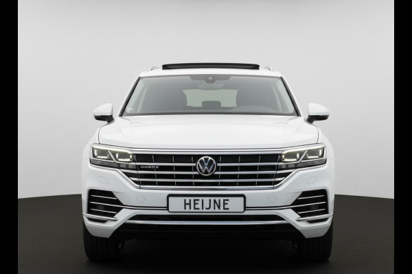 Volkswagen Touareg 3.0 TSi eHybrid ATMOSPHERE 4MOTION TREKHAAK/HEAD-UP/PANORAMADAK 1E EIG