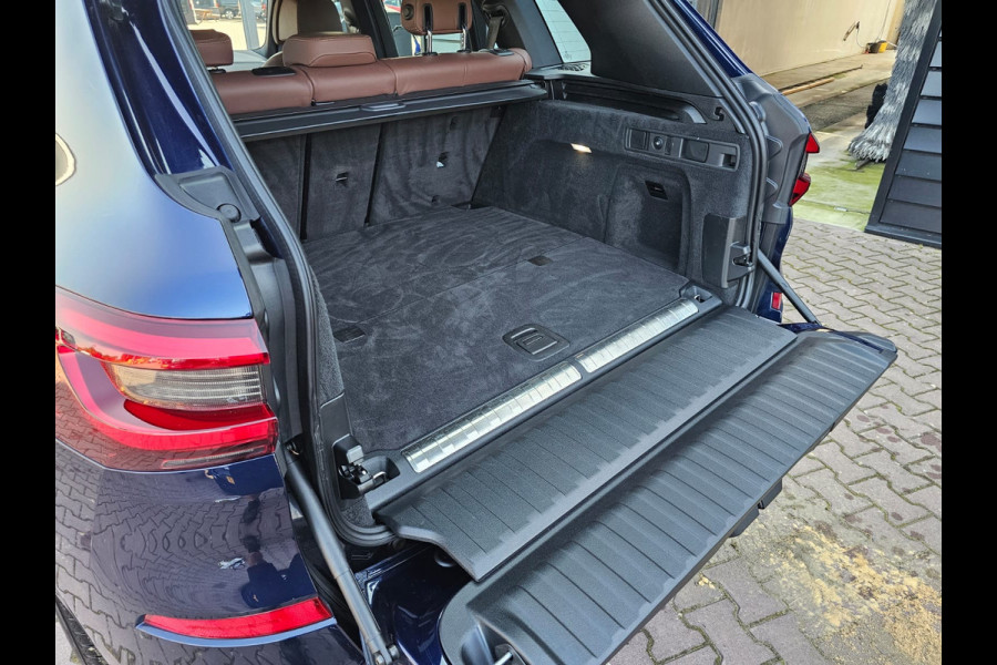 BMW X5 xDrive45e High Executive M-Sport | Luchtvering |  Elek. trekhaak | Safety pack | Achterasbesturing | HUD | M aerodynamica | Leder |