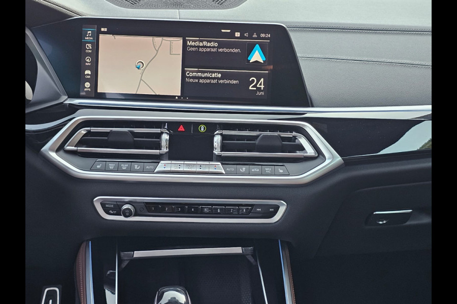 BMW X5 xDrive45e High Executive M-Sport | Luchtvering |  Elek. trekhaak | Safety pack | Achterasbesturing | HUD | M aerodynamica | Leder |