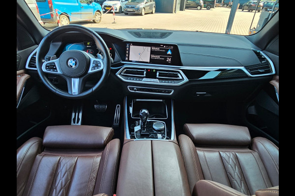 BMW X5 xDrive45e High Executive M-Sport | Luchtvering |  Elek. trekhaak | Safety pack | Achterasbesturing | HUD | M aerodynamica | Leder |