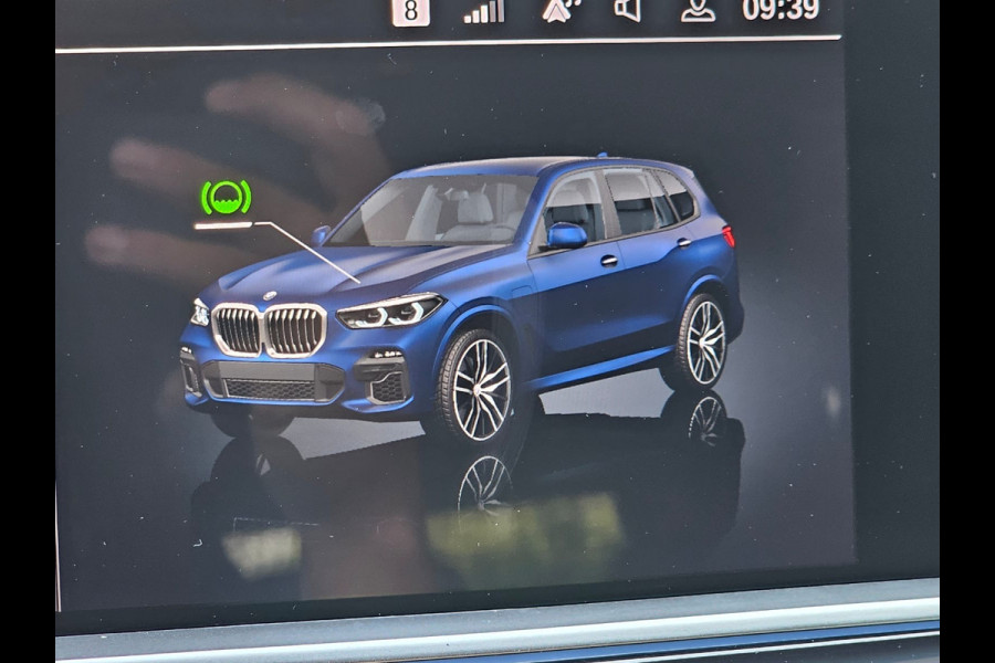 BMW X5 xDrive45e High Executive M-Sport | Luchtvering |  Elek. trekhaak | Safety pack | Achterasbesturing | HUD | M aerodynamica | Leder |