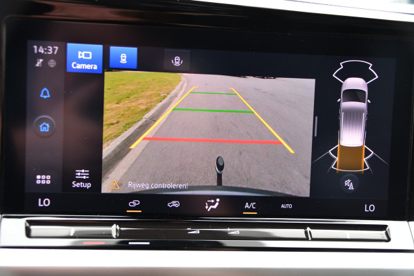 Ford Transit Connect 2.0 EcoBlue L2 Limited Virtual, Camera, Adaptieve Cruise, Carplay, NAVI, 122pk, Automaat, Multimedia, Dodehoek, Uniek!
