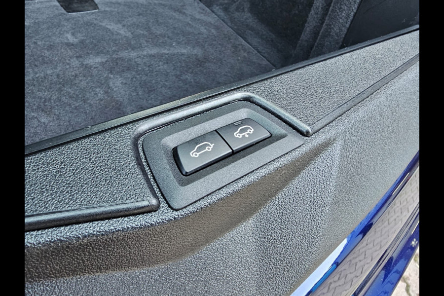 BMW X5 xDrive45e High Executive M-Sport | Luchtvering |  Elek. trekhaak | Safety pack | Achterasbesturing | HUD | M aerodynamica | Leder |