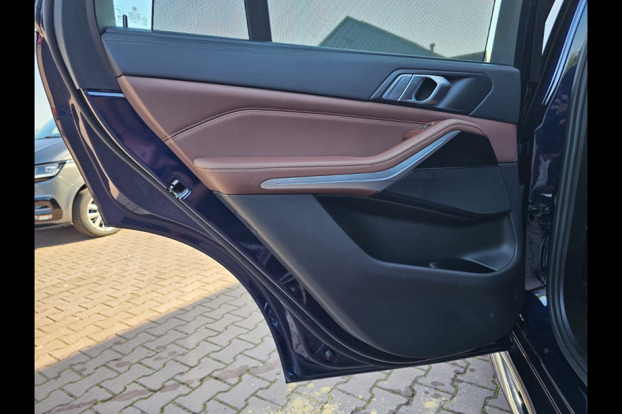 BMW X5 xDrive45e High Executive M-Sport | Luchtvering |  Elek. trekhaak | Safety pack | Achterasbesturing | HUD | M aerodynamica | Leder |