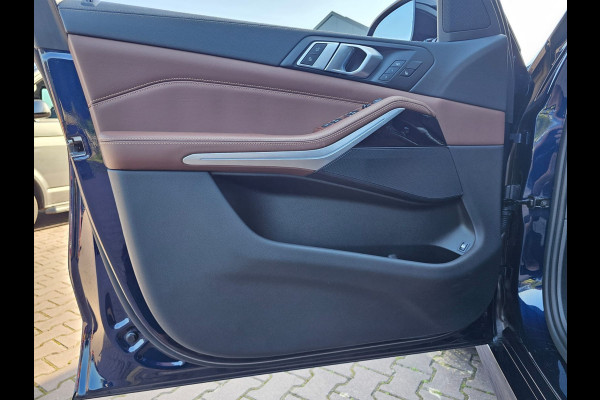 BMW X5 xDrive45e High Executive M-Sport | Luchtvering |  Elek. trekhaak | Safety pack | Achterasbesturing | HUD | M aerodynamica | Leder |