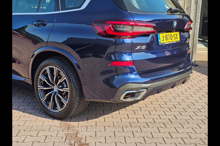 BMW X5 xDrive45e High Executive M-Sport | Luchtvering |  Elek. trekhaak | Safety pack | Achterasbesturing | HUD | M aerodynamica | Leder |