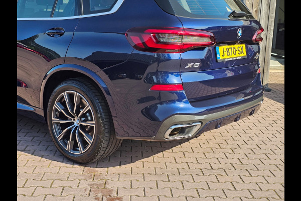 BMW X5 xDrive45e High Executive M-Sport | Luchtvering |  Elek. trekhaak | Safety pack | Achterasbesturing | HUD | M aerodynamica | Leder |