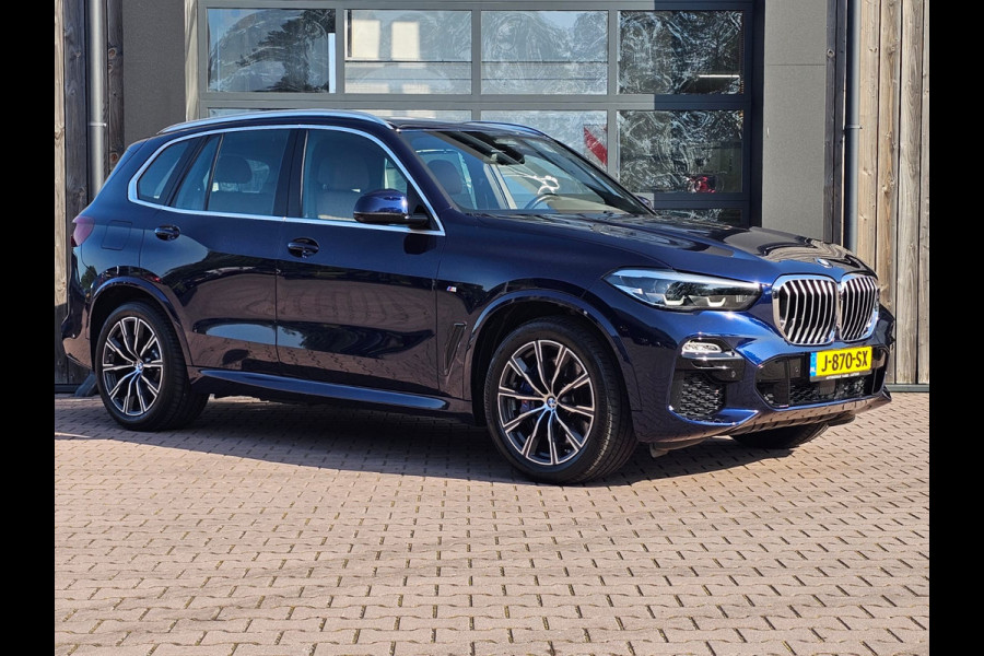 BMW X5 xDrive45e High Executive M-Sport | Luchtvering |  Elek. trekhaak | Safety pack | Achterasbesturing | HUD | M aerodynamica | Leder |
