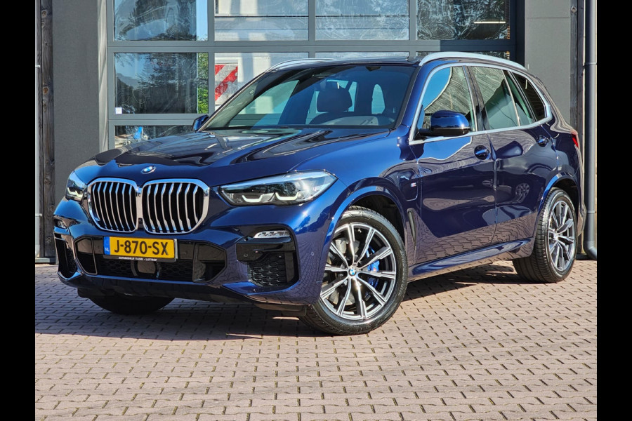 BMW X5 xDrive45e High Executive M-Sport | Luchtvering |  Elek. trekhaak | Safety pack | Achterasbesturing | HUD | M aerodynamica | Leder |