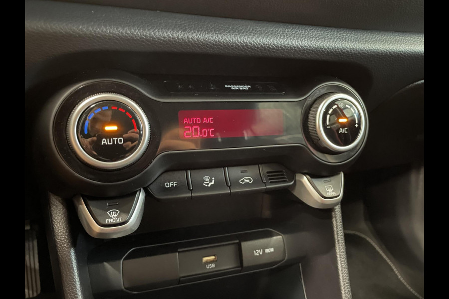 Kia Picanto 1.0 DPi GT-Line Leder Keyless Navigatie Apple Carplay/Android Auto Stoelverwarming Lichtmetalen Velgen Cruise Control Climate Control Camera Parkeer sensoren Bluetooth